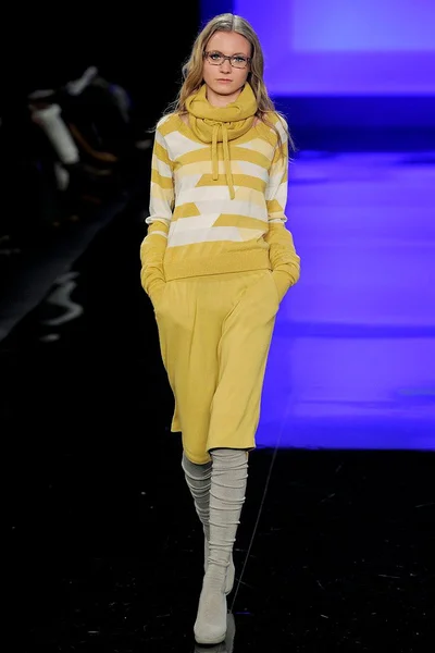 Look 34